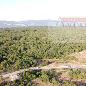 Imotski 2029 m2 građevinsko zemljište - otvoren pogled - novo