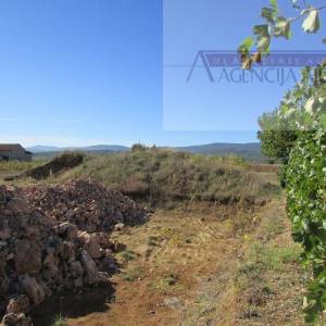 Imotski 3238 m2 građevinsko zemljište Glavina Donja