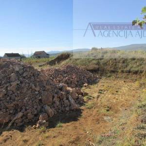 Imotski 3238 m2 građevinsko zemljište Glavina Donja