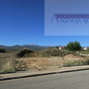 Imotski 3238 m2 građevinsko zemljište Glavina Donja