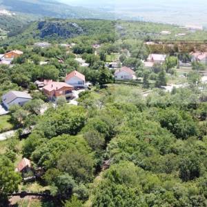 Imotski 750 m2 građevinsko zemljište Glavina Gornja