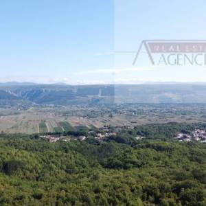 Imotski 8883 m2 građevinsko zemljište - NOVO!!