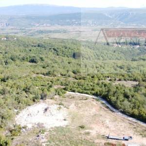 Imotski 8883 m2 građevinsko zemljište - NOVO!!