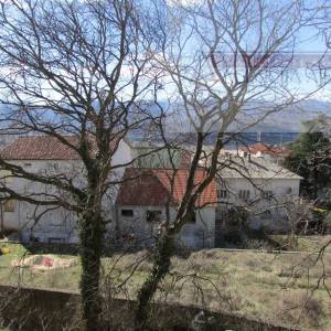 Imotski centar kuća 446 m2 sa okućnicom