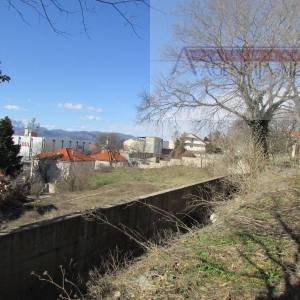 Imotski centar kuća 446 m2 sa okućnicom