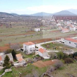 Imotski, Cista Provo građevinsko zemljište 1699 m2 - novo