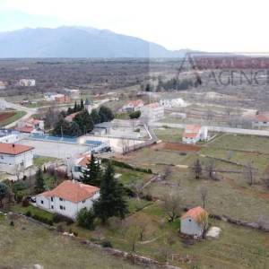 Imotski, Cista Provo građevinsko zemljište 1699 m2 - novo
