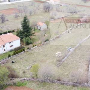 Imotski, Cista Provo građevinsko zemljište 1699 m2 - novo