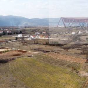 Imotski Donji Proložac 1900 m2 građevinsko zemljište - novo