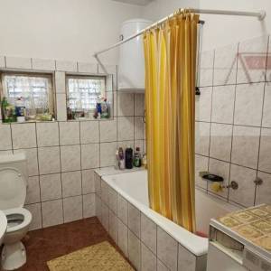 Imotski Donji Proložac kuća 187 m2 - povoljno