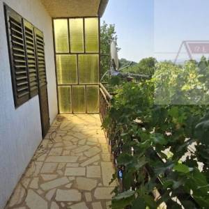 Imotski Donji Proložac kuća 187 m2 - povoljno