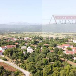 Imotski Donji Proložac kuća 187 m2 - povoljno