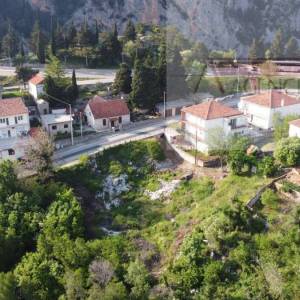 Imotski građevinsko zemljište 1176 m2 Modro jezero - TOP PONUDA!