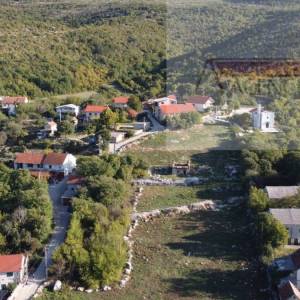 Imotski građevinsko zemljište 7665 m2 - novo - TOP