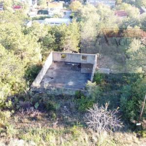 Imotski kuća u izgradnji 200 m2 na 1467 m2 zemljišta