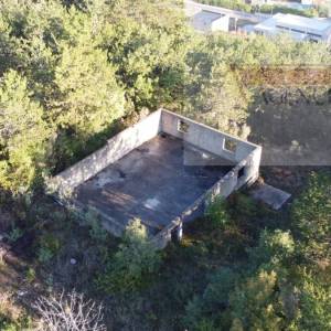 Imotski kuća u izgradnji 200 m2 na 1467 m2 zemljišta