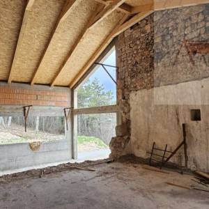 Imotski kuća za odmor u izgradnji 300 m2 - parcela 4300 m2 - intima