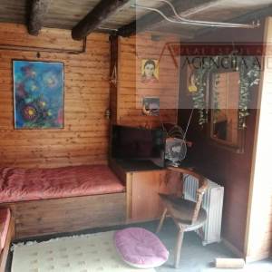 Imotski Lovreć uređena kamena kuća sa okućnicom