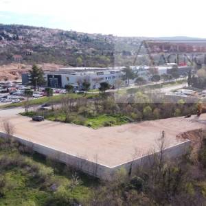 Imotski najam građevinskog zemljišta 2000 m2 - NOVO!!!