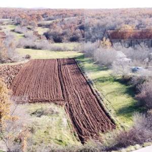 Imotski objekt + građevinsko zemljište 2413 m2 Proložac Gornji