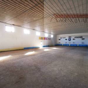 Imotski poslovni objekt 635 m2 sa zemljištem 1950 m2