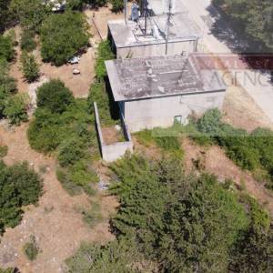 Imotski Proložac kuća  u izgradnji + velika okućnica 2000 m2 