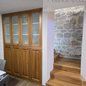 Imotski renovirana kamena kuća - vrhunska nekretnina - novo!