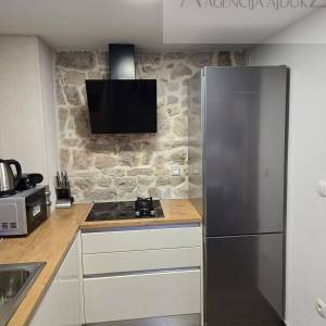 Imotski renovirana kamena kuća - vrhunska nekretnina - novo!