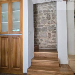 Imotski renovirana kamena kuća - vrhunska nekretnina - novo!