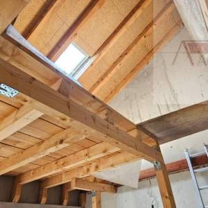 Imotski samostojeća kuća 140 m2 na parceli od 1196 m2 - novo u ponudi