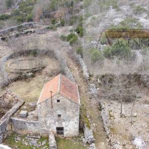 Imotski Slivno kamene kuće + okućnica - novo u ponudi