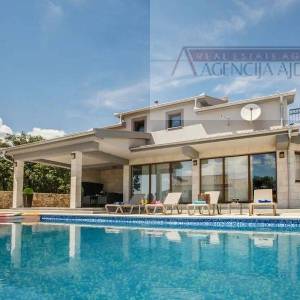 Imotski vila 321 m2 - top ponuda - ekskluziva - novo u ponudi