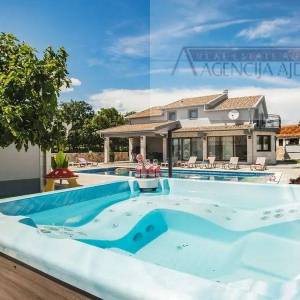 Imotski vila 321 m2 - top ponuda - ekskluziva - novo u ponudi