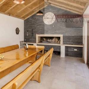 Imotski vila 321 m2 - top ponuda - ekskluziva - novo u ponudi