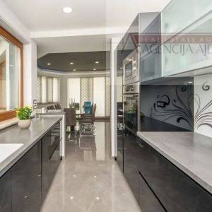 Imotski vila 321 m2 - top ponuda - ekskluziva - novo u ponudi