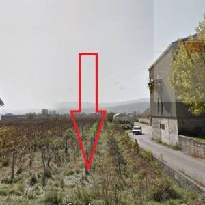 Imotski Vinjani Donji 800 m2 građevinsko + 11100 m2 poljoprivredno