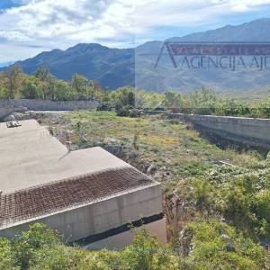 Imotski - Zagvozd vrhunsko građevinsko zemljište