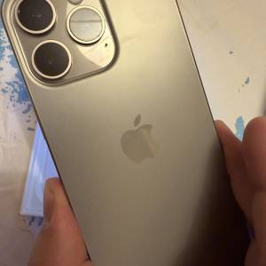 iPhone 15 pro max 256 natural titanium