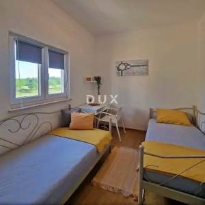 ISTRA, BARBAN - Kuća s bazenom