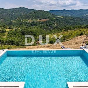  ISTRA, CEROVLJE Hipokratova hacijenda sa sportskim terenom! RIJETKOST!