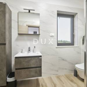 ISTRA, LOBORIKA- Kuća sa bazenom nedaleko Pule!