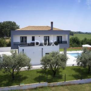 ISTRA, LOBORIKA- Kuća sa bazenom nedaleko Pule!