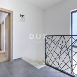 ISTRA, LOBORIKA- Kuća sa bazenom nedaleko Pule!