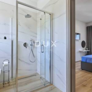 ISTRA, LOBORIKA- Kuća sa bazenom nedaleko Pule!