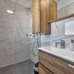 ISTRA, LOBORIKA- Kuća sa bazenom nedaleko Pule!