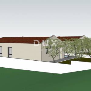 ISTRA, MARČANA - Premium projekt dviju prizemnica s bazenom s poljoprivrednim zemljištem