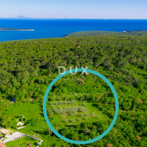 ISTRA, MARČANA - Prostrano zemljište na rubu naselja