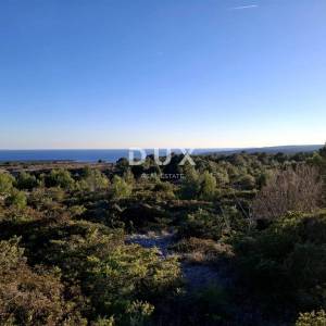 ISTRA, MARČANA - Zemljište 1.004 m²