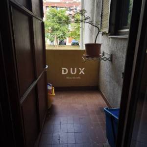 ISTRA, PAZIN – PRILIKA! Prostran trosoban stan od 78 m² na odličnoj lokaciji!