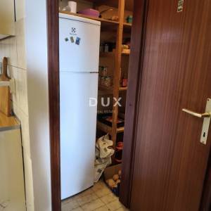 ISTRA, PAZIN – PRILIKA! Prostran trosoban stan od 78 m² na odličnoj lokaciji!